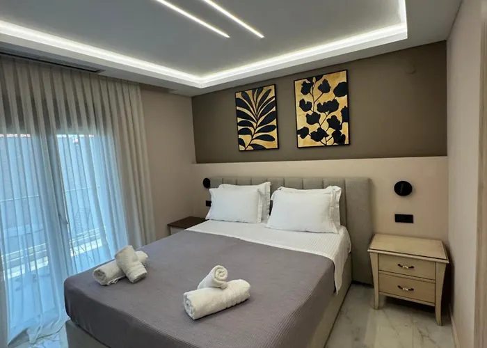 Callie Luxury *