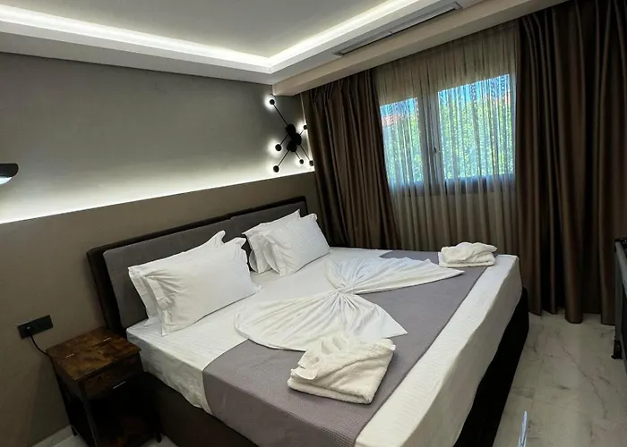 Callie Luxury *