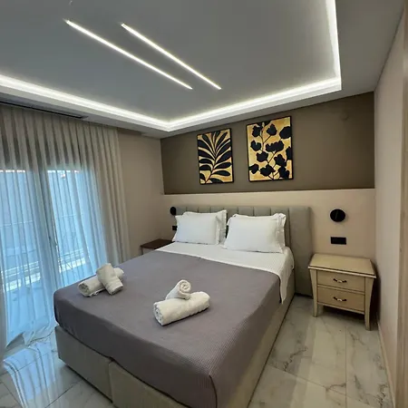 Callie Luxury *