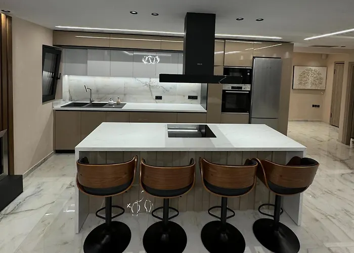 Callie Luxury Апартаменты