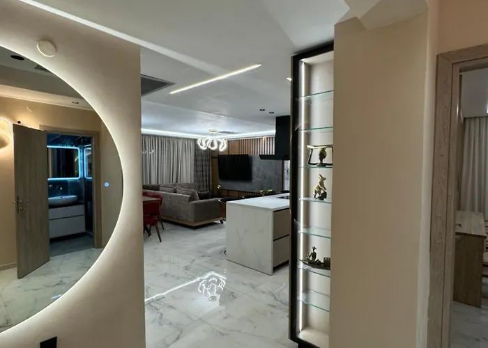 Callie Luxury * Никити